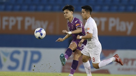 Becamex TP.HCM: Lẽ nào lại đua trụ hạng?